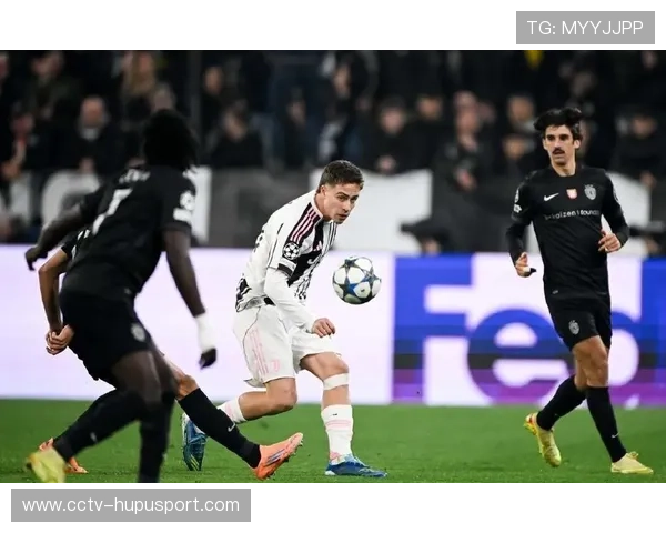 尤文1-1战平卡利亚里，弗拉霍维奇伤退